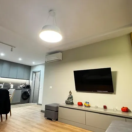 Apartment's Golem (Tirana)